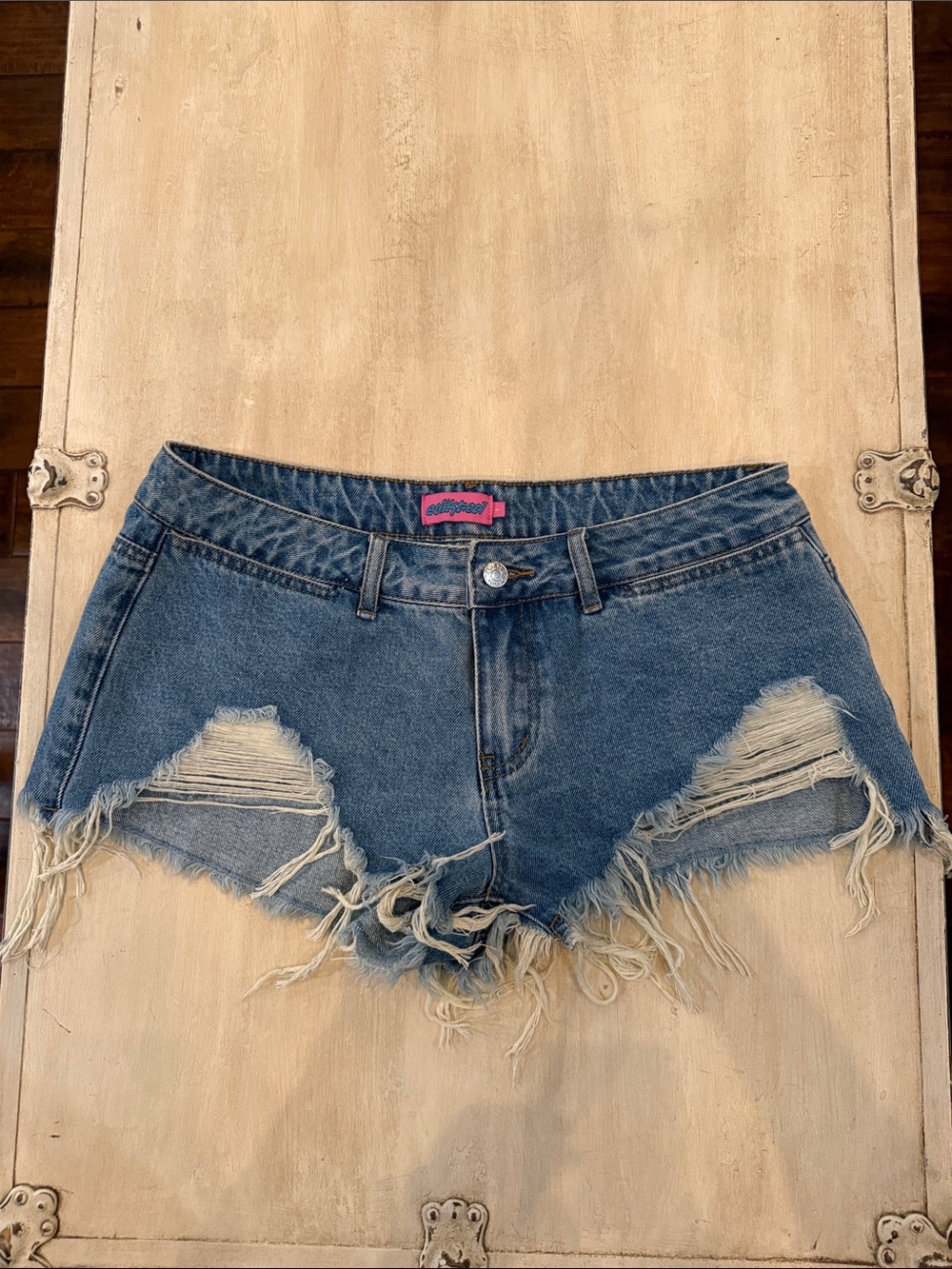 Edikted Distressed Dark Blue Denim Cutoff Shorts brand new never worn